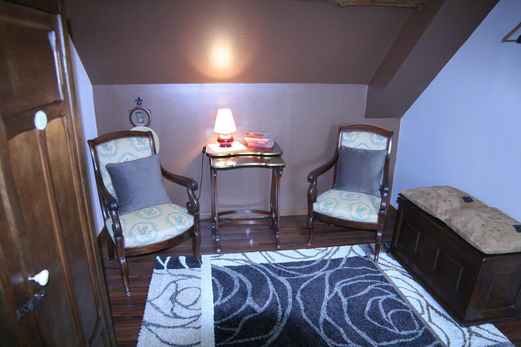 Saint-Germain-de-la-Coudre Chambre D'Hotes Du Domaine De La Haute Poignandiere الغرفة الصورة